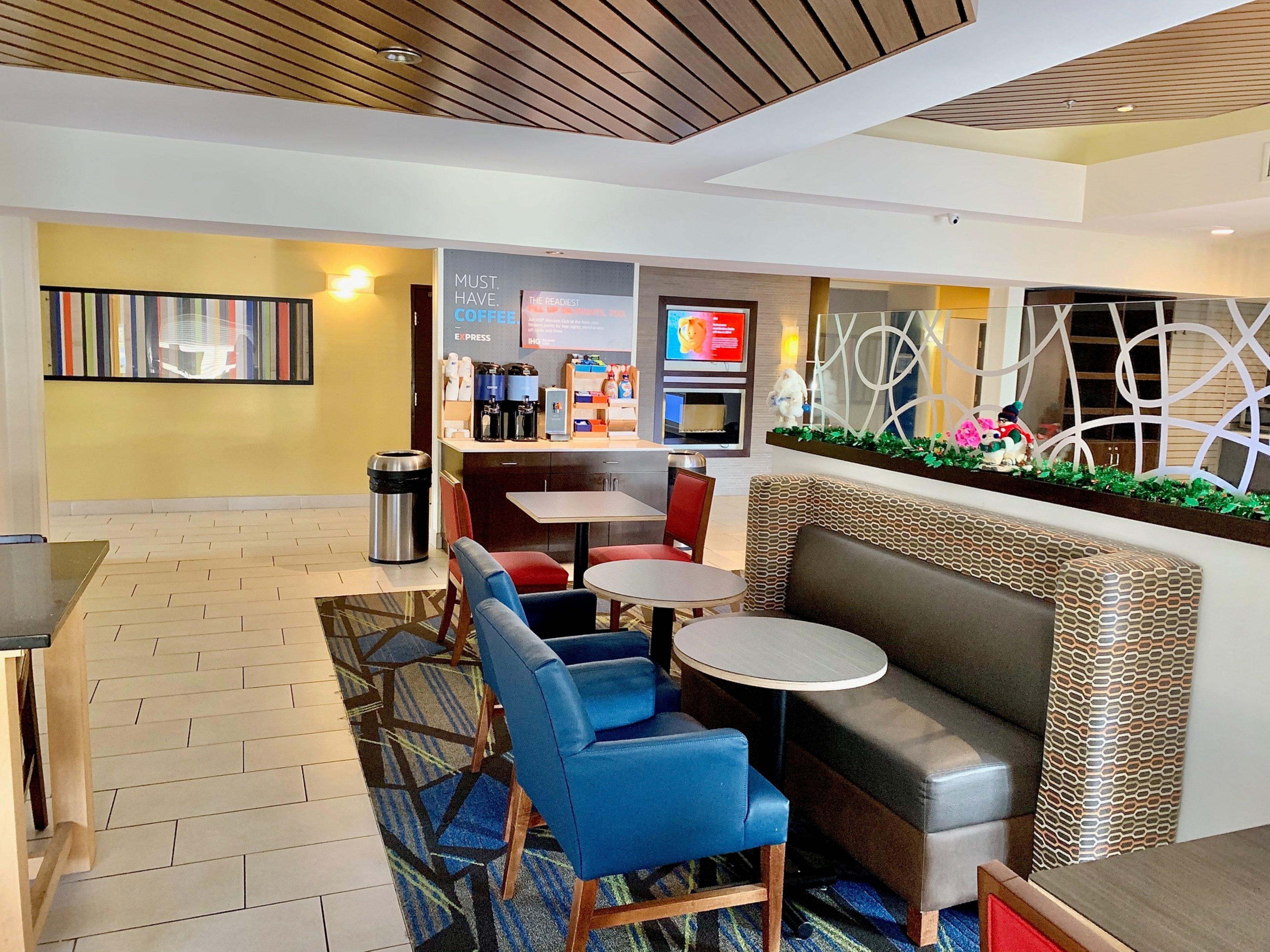 Holiday Inn Express & Suites Chicago-Libertyville By Ihg Bagian luar foto