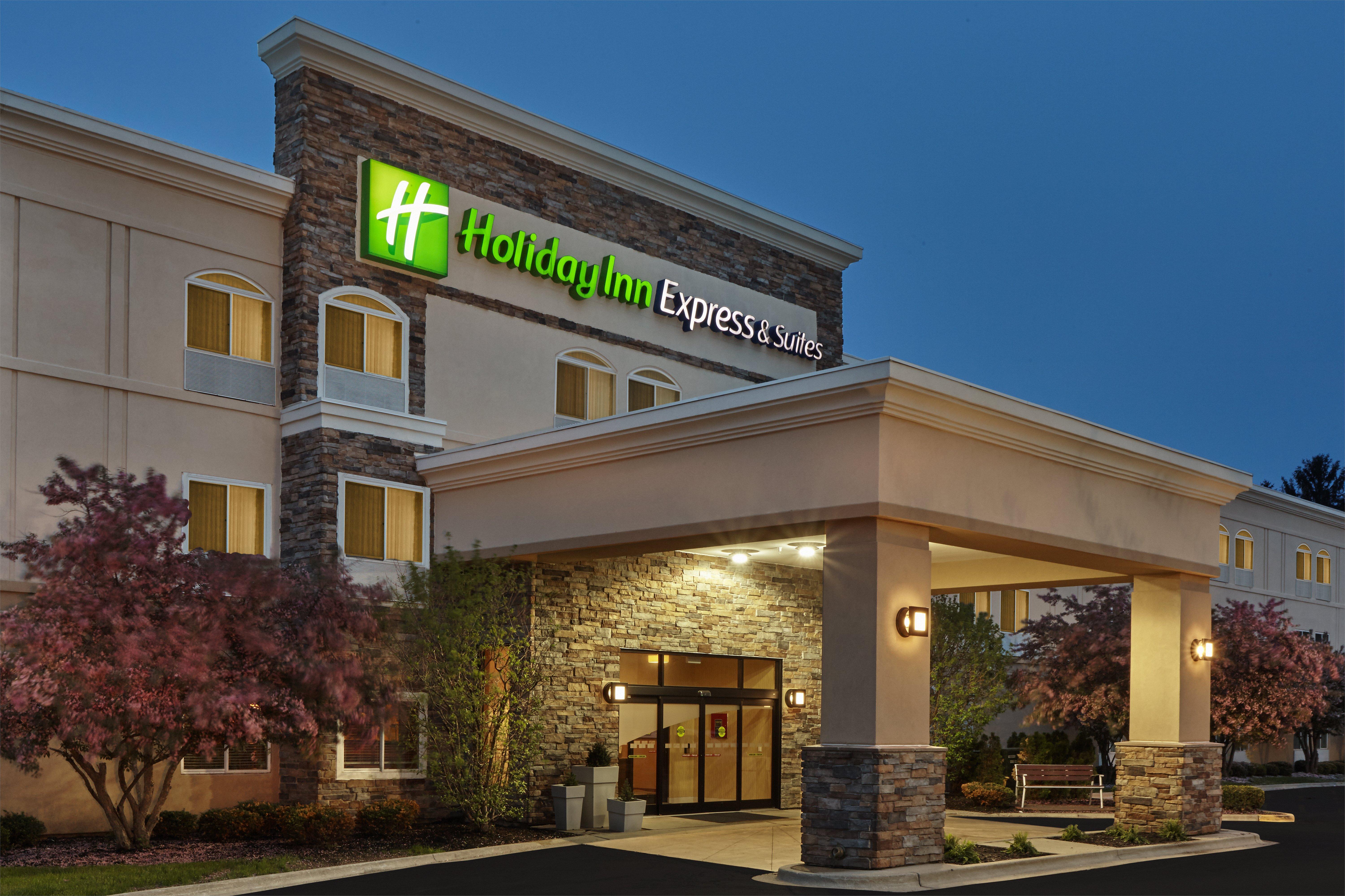 Holiday Inn Express & Suites Chicago-Libertyville By Ihg Bagian luar foto