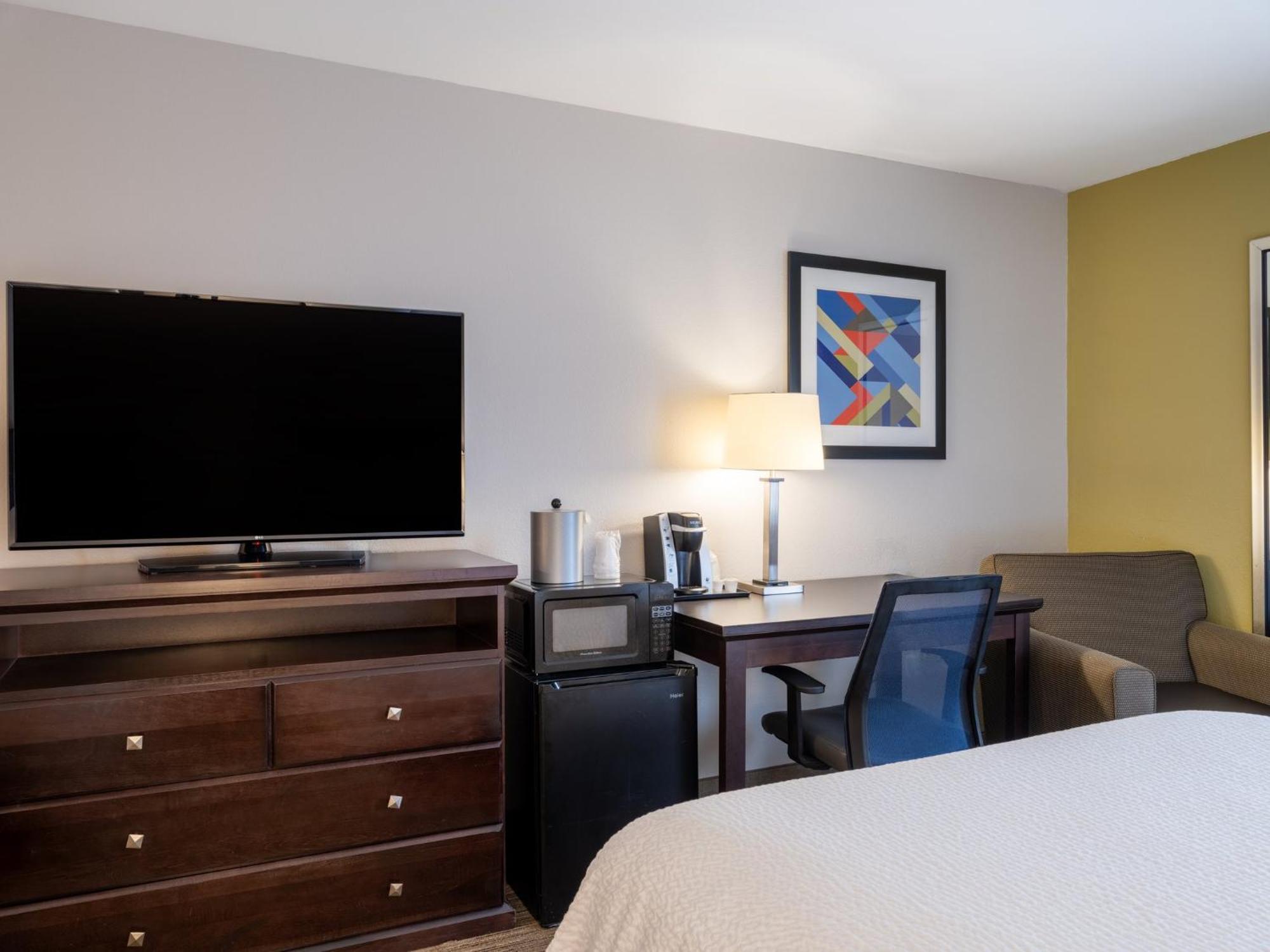 Holiday Inn Express & Suites Chicago-Libertyville By Ihg Bagian luar foto