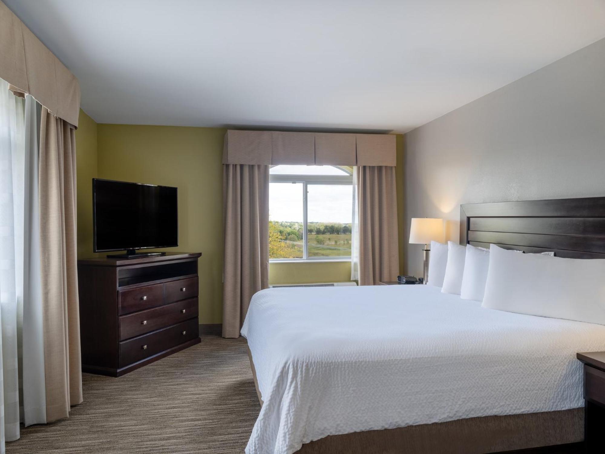 Holiday Inn Express & Suites Chicago-Libertyville By Ihg Bagian luar foto