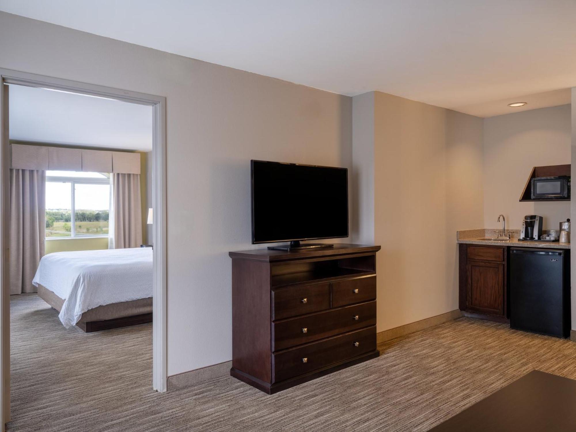 Holiday Inn Express & Suites Chicago-Libertyville By Ihg Bagian luar foto